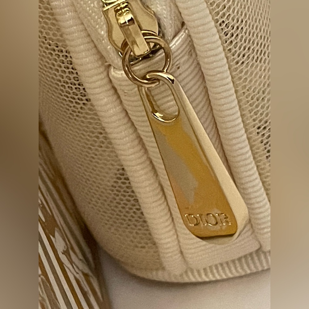 Dior Cream Cosmetic Bag with Butterfly Embroidery & Addict Lip Maximizer -NIB - Picture 7 of 8